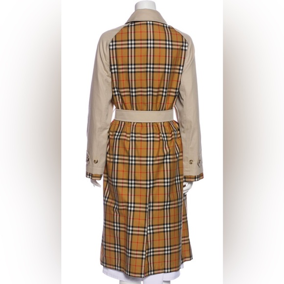 Burberry Beige Plaid Trench Coat - Picture 2 of 6